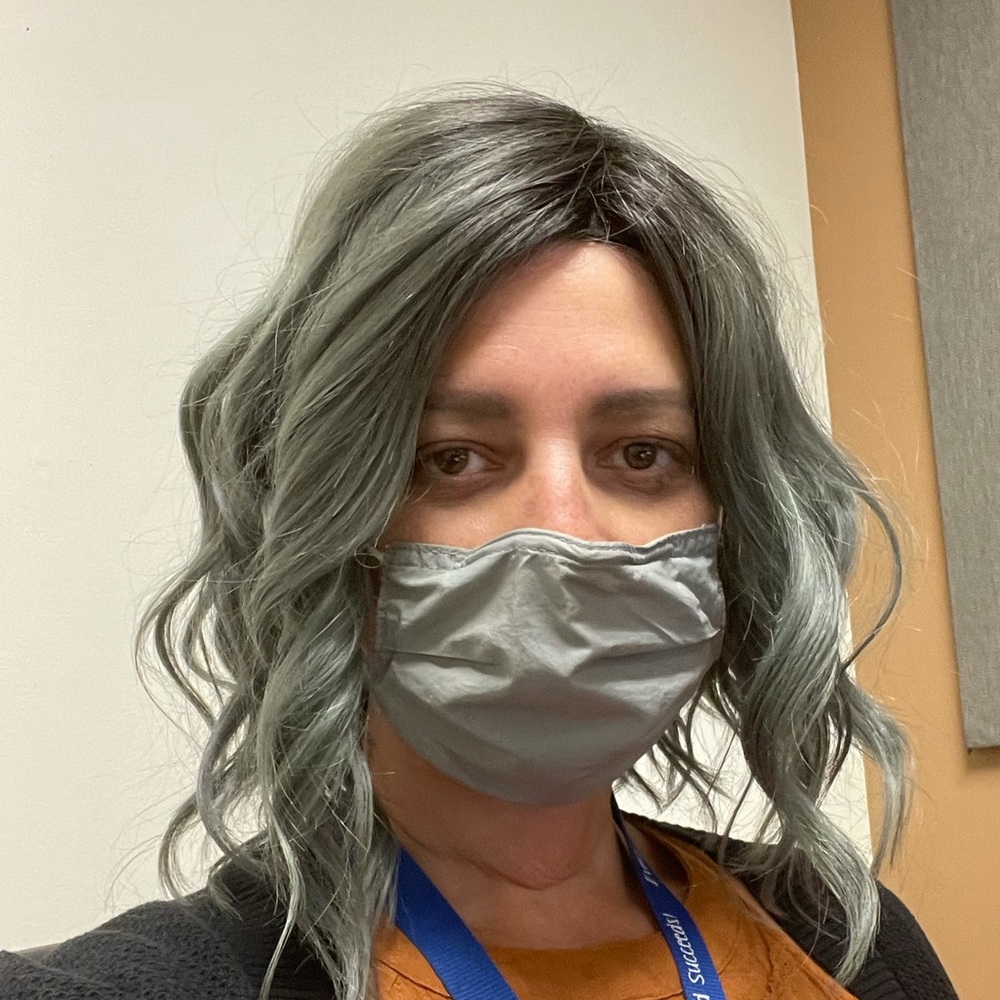 Meet your Posher, Perri